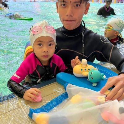 嬰幼兒游泳班