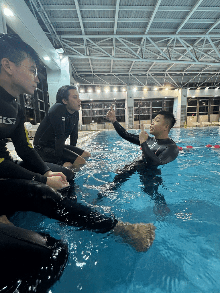 大埔東昌街成人游泳班